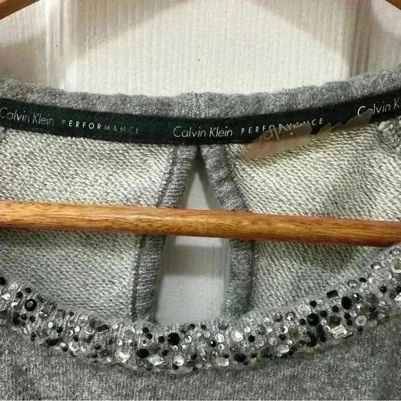 Calvin Klein Performance Gray Pullover Sweatshirt  Med Embellished Athleisure - Picture 2 of 4